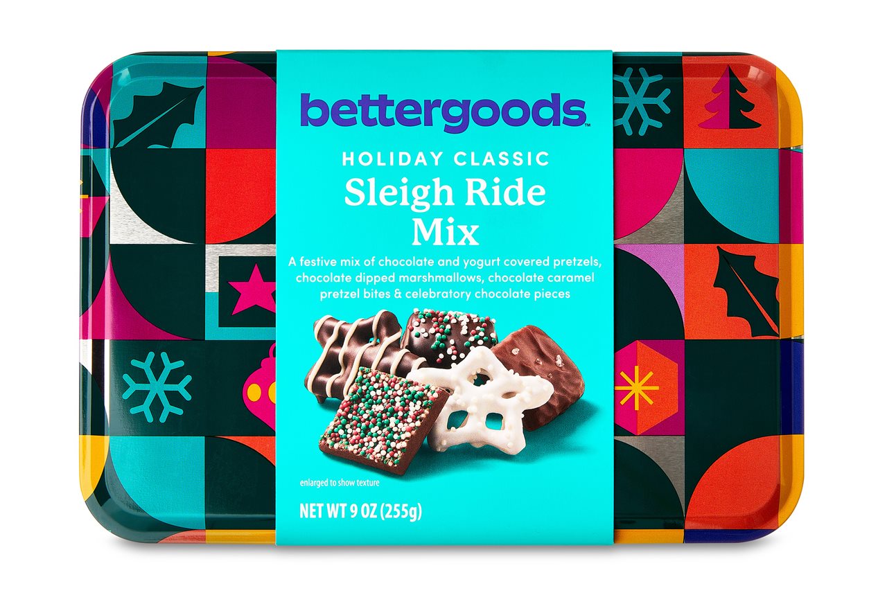 A tin of Bettergoods Sleigh Ride Mix